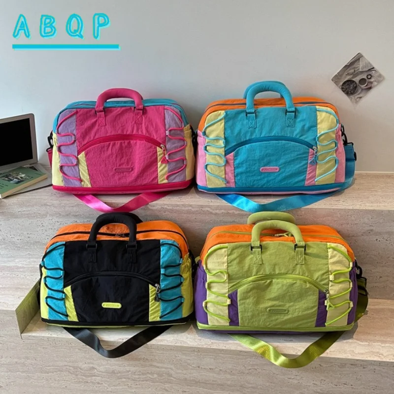 borsa-per-pannolini-borsa-a-mano-di-marca-di-lusso-design-a-colori-combinati-borsa-per-pannolini-alla-moda-grande-capacita-borsa-multifunzionale-e-portatile-per-neonati