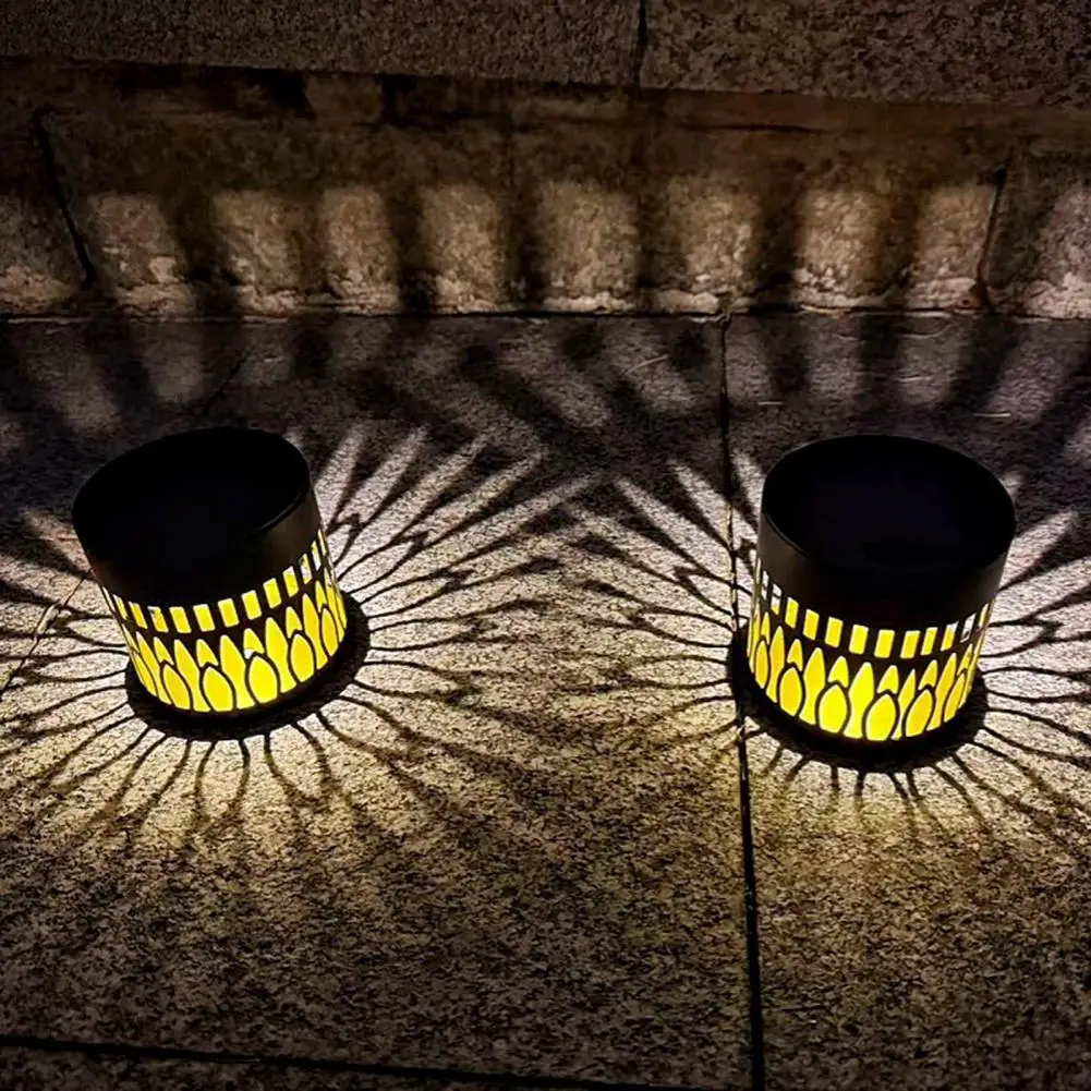 

Decorative Solar Lights Metal Hollow Pattern Outdoor Step Wall Lights Weather-Resistant Landscape Lamp Waterproof Fence Lights f