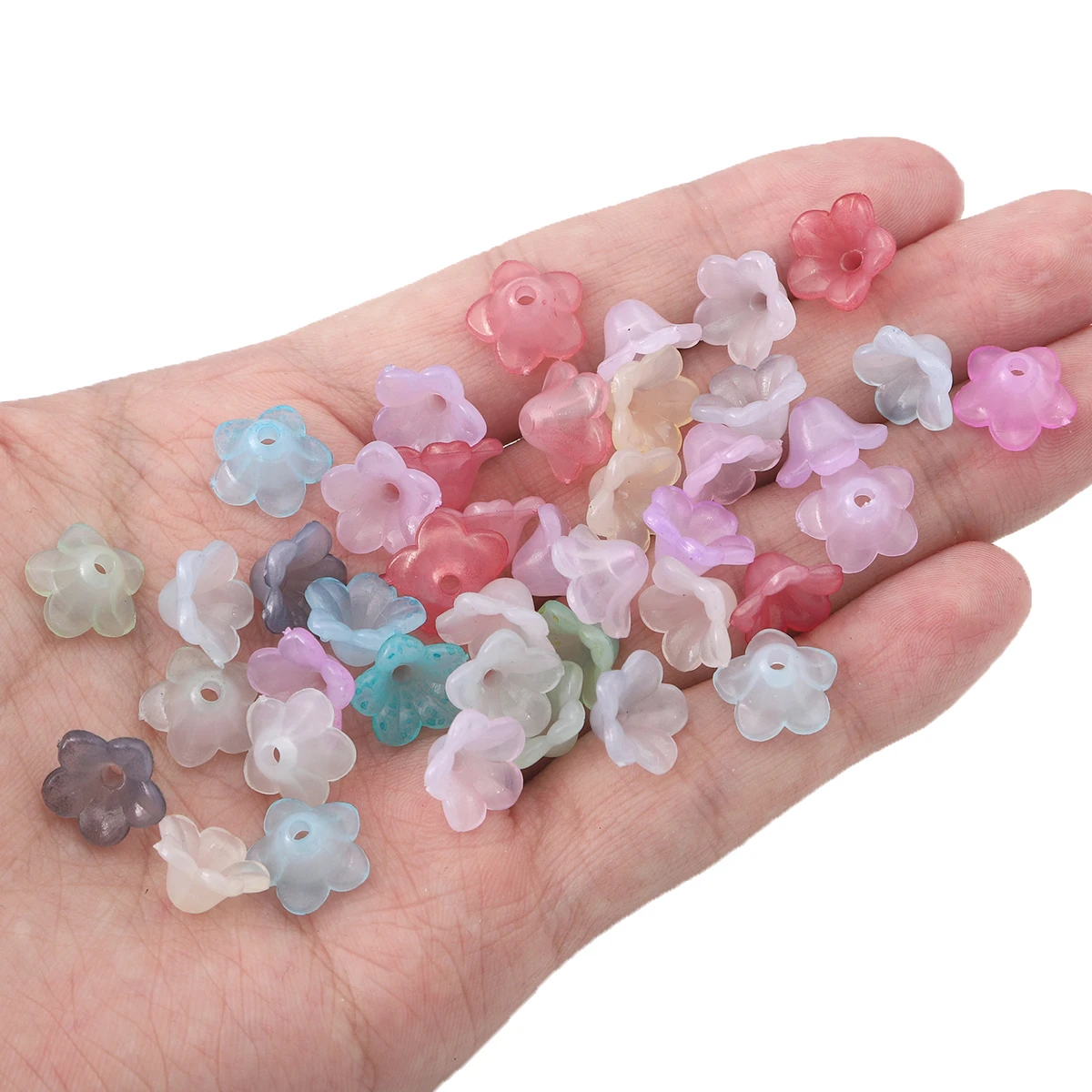 About200Pcs Acrylic Gradient Two tone Wind Chime Flower Horn Beads Unique Loose Beads Handmade DIY Jewelry Earrings Necklace Hea