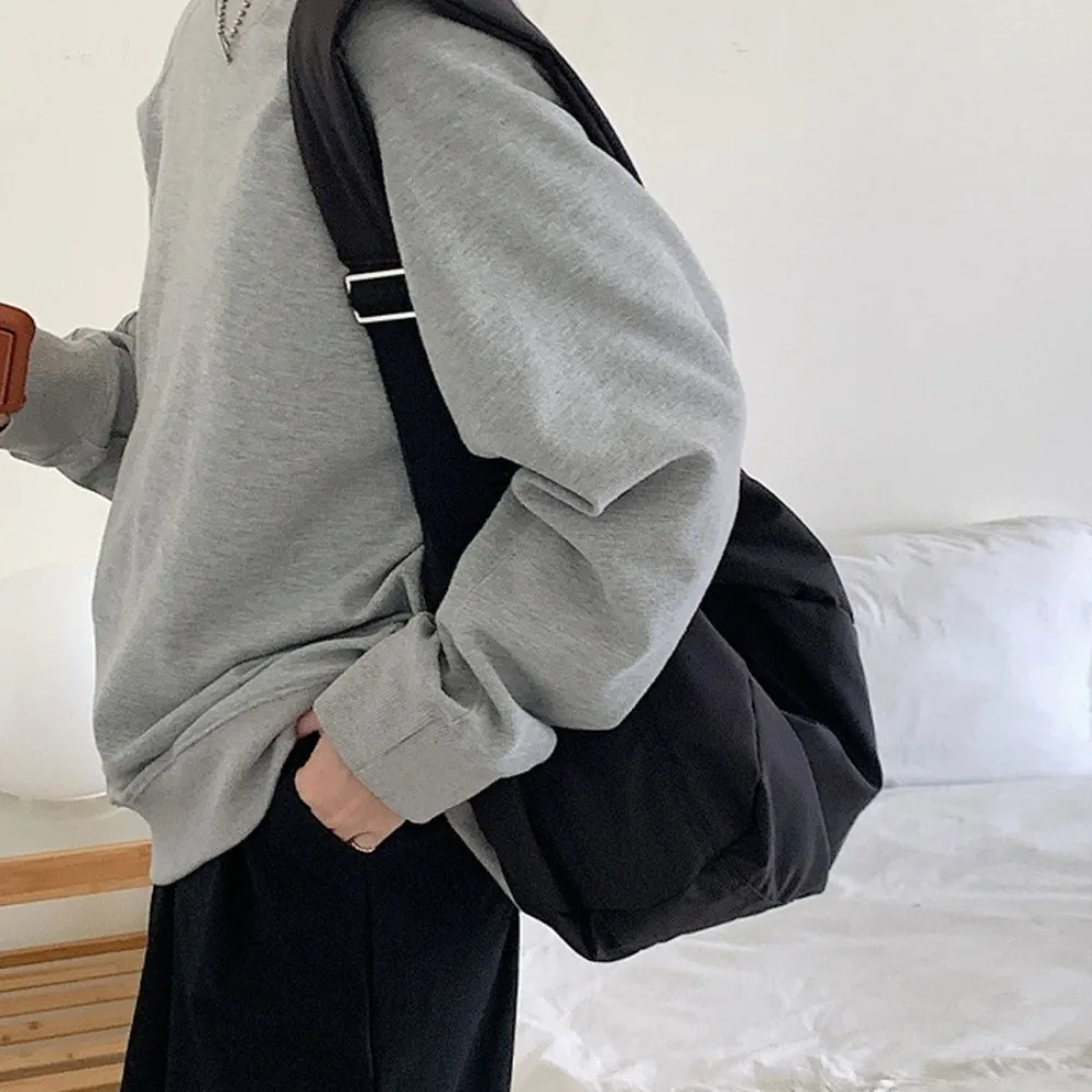 Neue Daunen-Crossbody-Taschen mit großem Fassungsvermögen, lässige, vielseitige Umhängetasche, einfache, leichte Reise-Umhängetasche für Damen und Herren – Detail 12