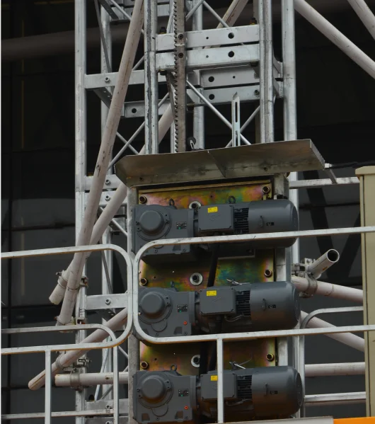 علبة تروس مخفضة حلزونية من سلسلة K37 مع محرك كهربائي يعمل بالتيار المتردد