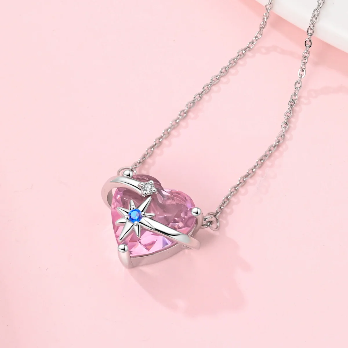 Romantic 925 Sterling Silver Heart-shaped Star and Moon Lock Love Necklace A Precious Gift Carrying Blessings