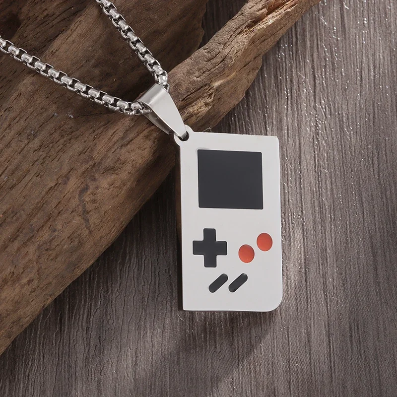 Fashionable Cool Game Console Necklace for Men Hip Hop Game Lovers Jewelry Boys Gift