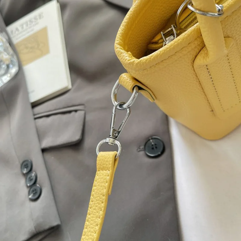 

Luxury Women's Tote Bag Handbags Shoulder Messenger Crossbody Famous Designer Leather Popular Classic Elegant