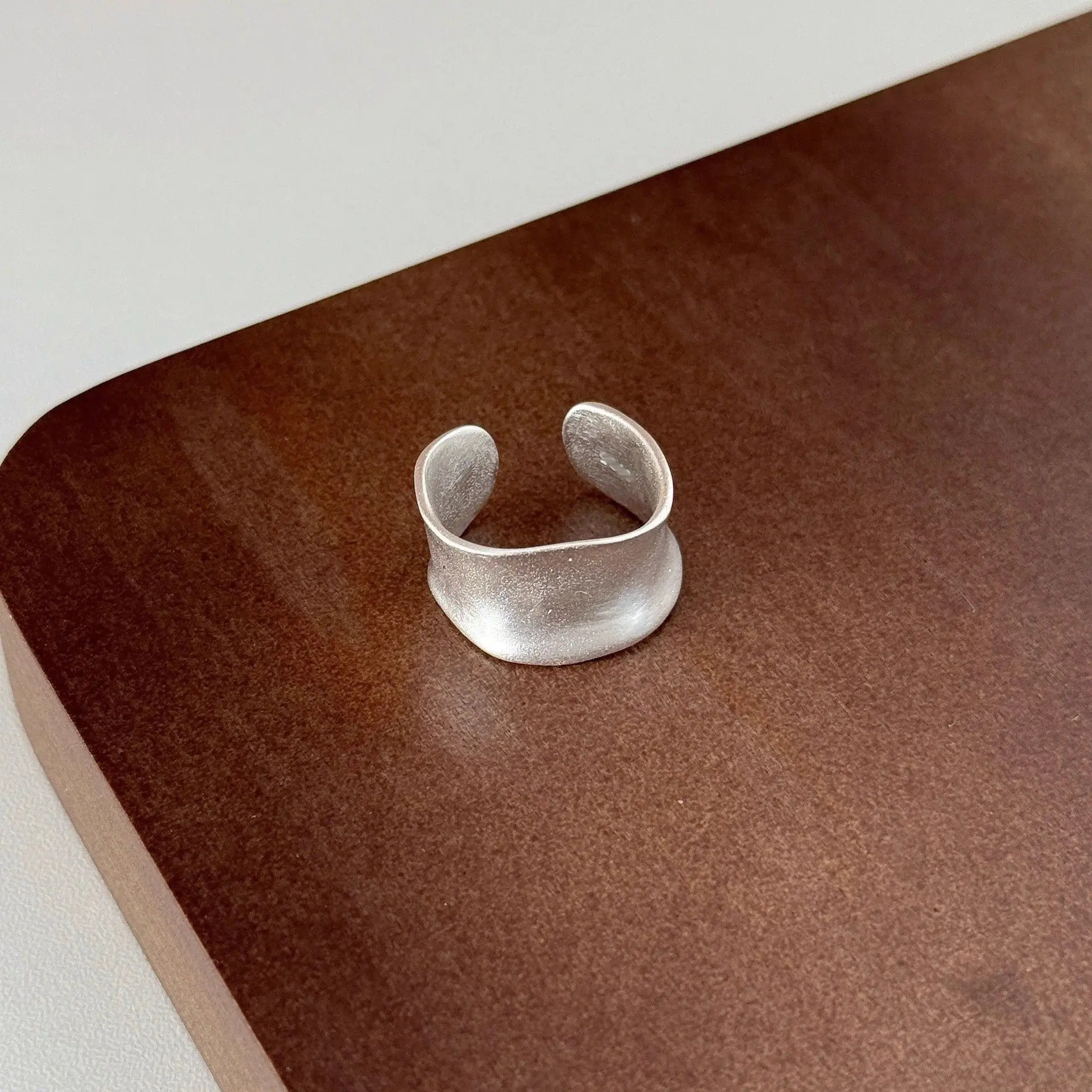 

925 Sterling Silver Matte Wide Face Ring Simple And Luxurious High-end And Fashionable Suitable For Women's Jewelry Gifts