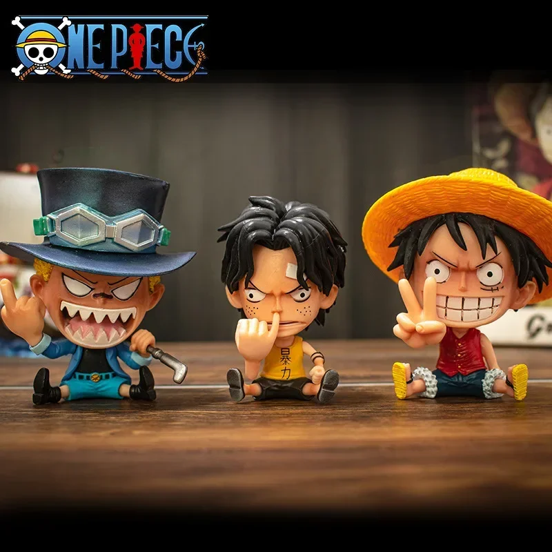 Een Stuk Cartoon Anim Figuur Zitten Luffy Roronoa Sanji Nami Usopp Brooke Actiefiguren Auto Ornamenten Speelgoed Geschenken Home Decor