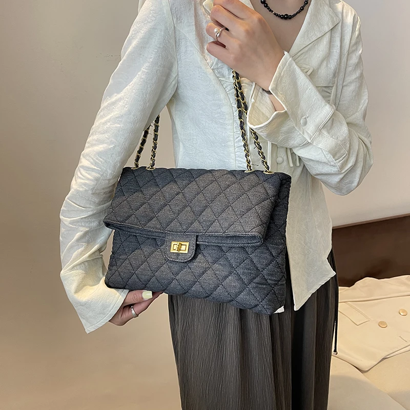 세련된 여성용 메신저 백, 가죽 크로스바디 조절 가능, 전문적인 사용을 위한 인기 있는 클래식 우아함