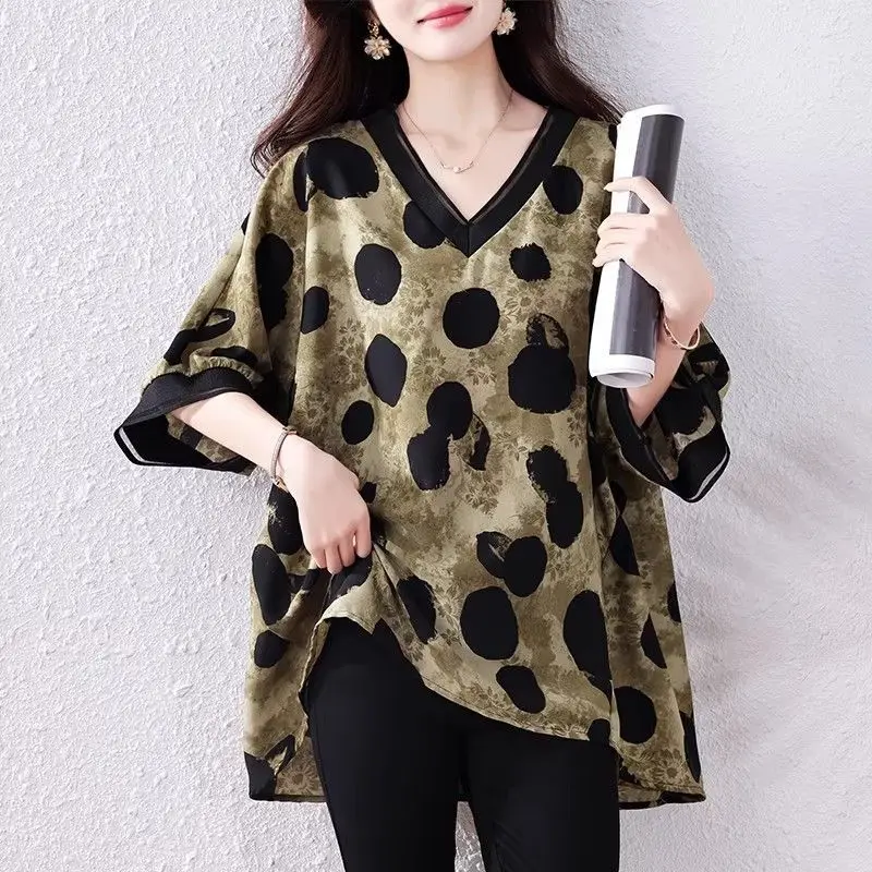Women Loose Batwing Sleeve V Neck Polka Dot Print T Shirt Summer Casual Top with Three Quarter Sleeve Olive Green Black Pattern