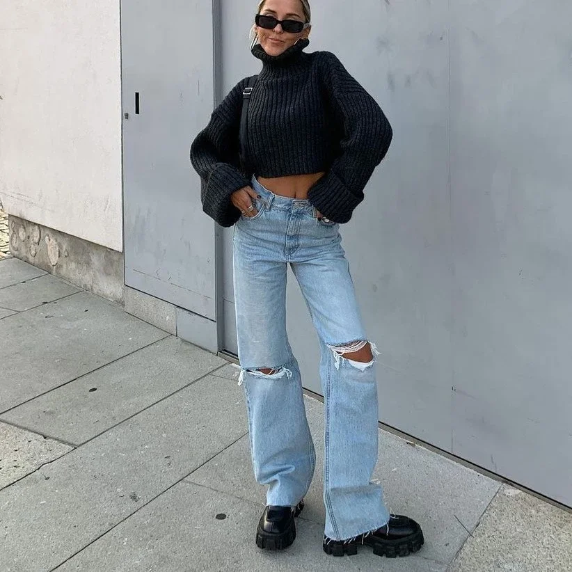 New Washed Ripped Straight-leg Jeans. New Fashionable and Versatile Casual Micro-flared Jeans for Women in Spring and Summer