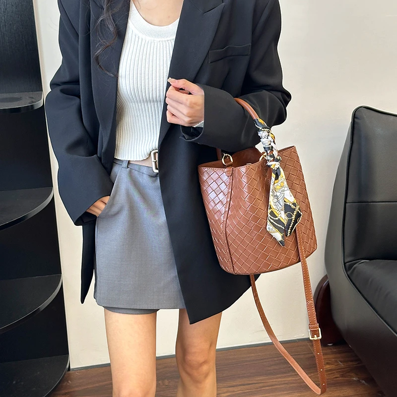 

Кожаная сумка через плечо премиум-класса для модных женщин, элегантная сумка через плечо от известного дизайнера, роскошные сумки