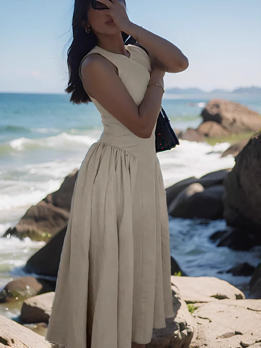 Peito de botão único feminino oco Vestido Midi, lado plissado, sem mangas, comprimento médio, linho, vestido de verão, Novo, 2024