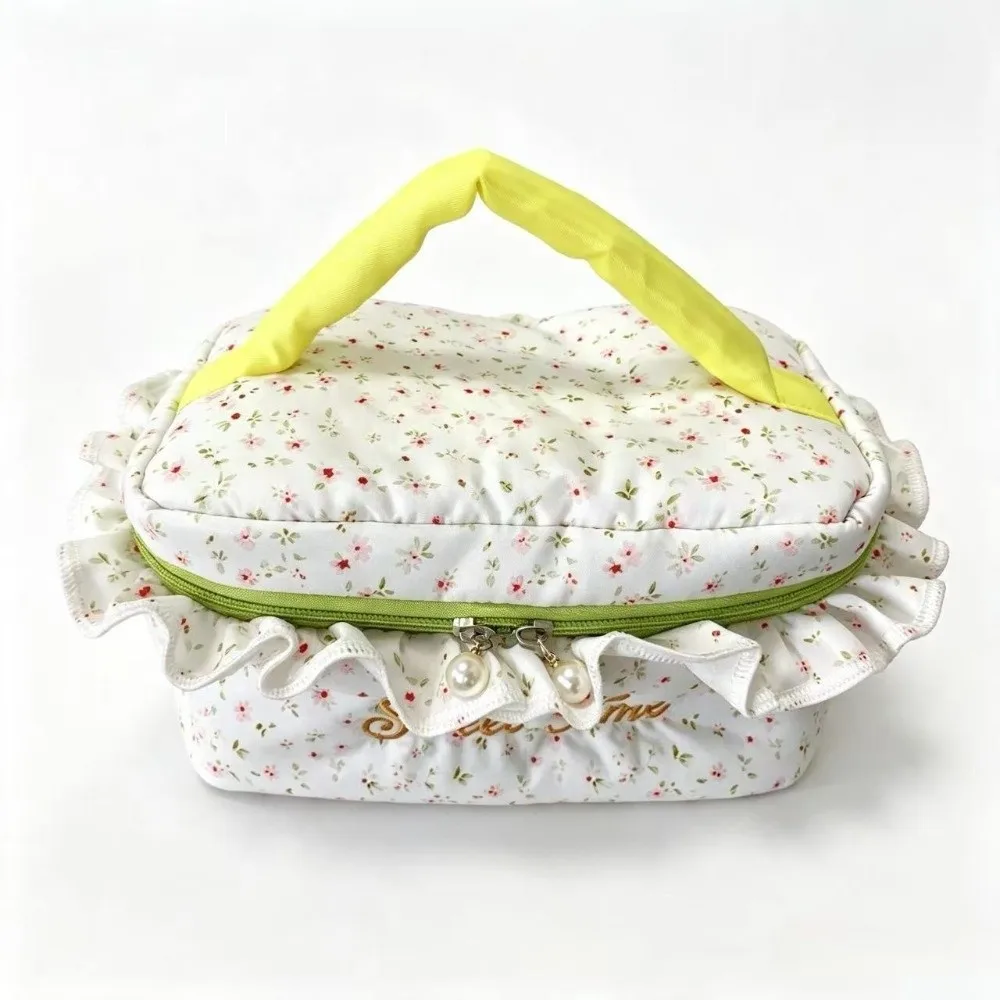 New Floral Print Cosmetic Bag Large-Capacity Ruffled Travel Toiletry Bag Portable Ultralight Storage Bag