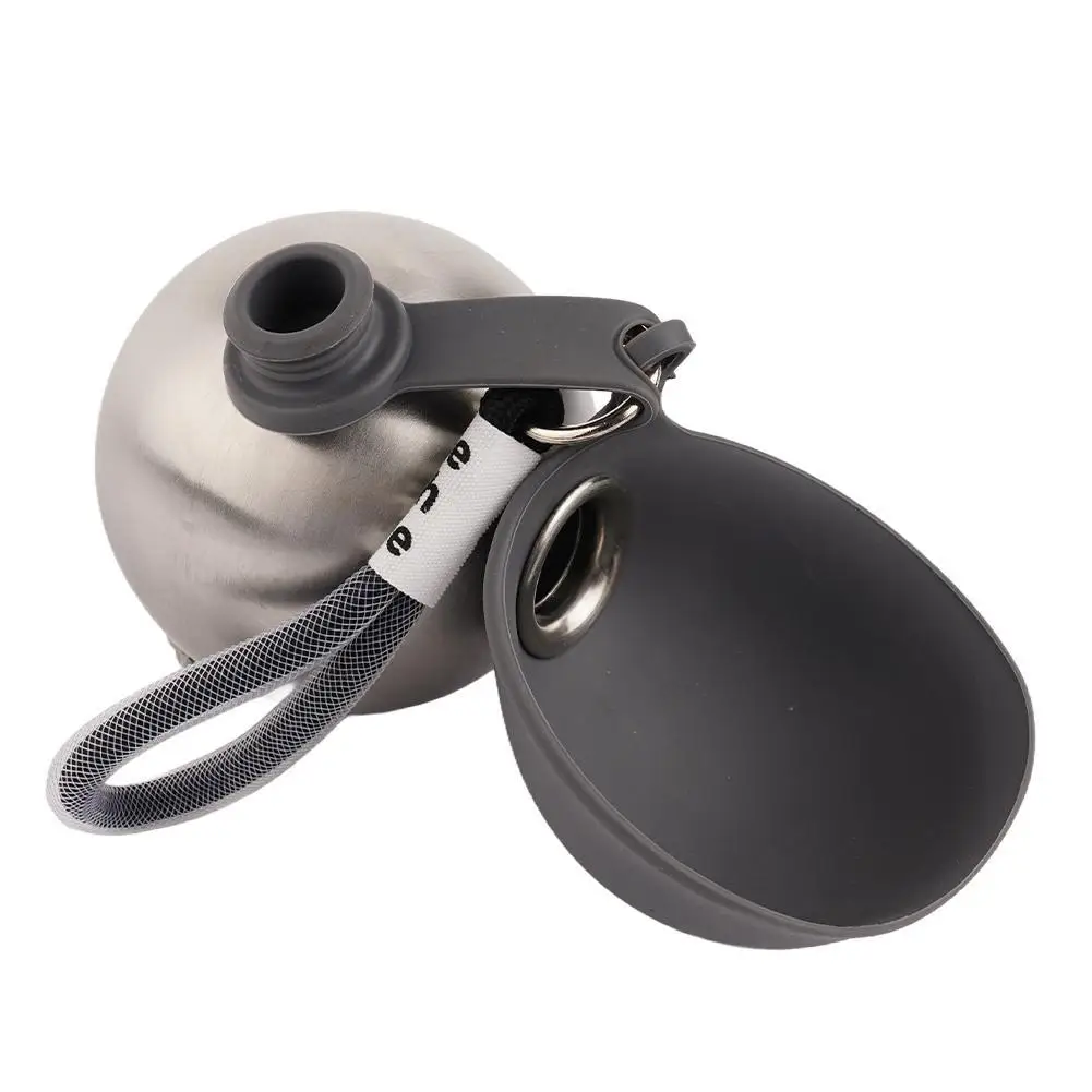 304 Edelstahl Haustier-Trinkflasche, runde Outdoor-Wasserflasche für Katzen und Hunde, tragbarer, faltbarer Wasserspender mit Hängeseil – Detail 11