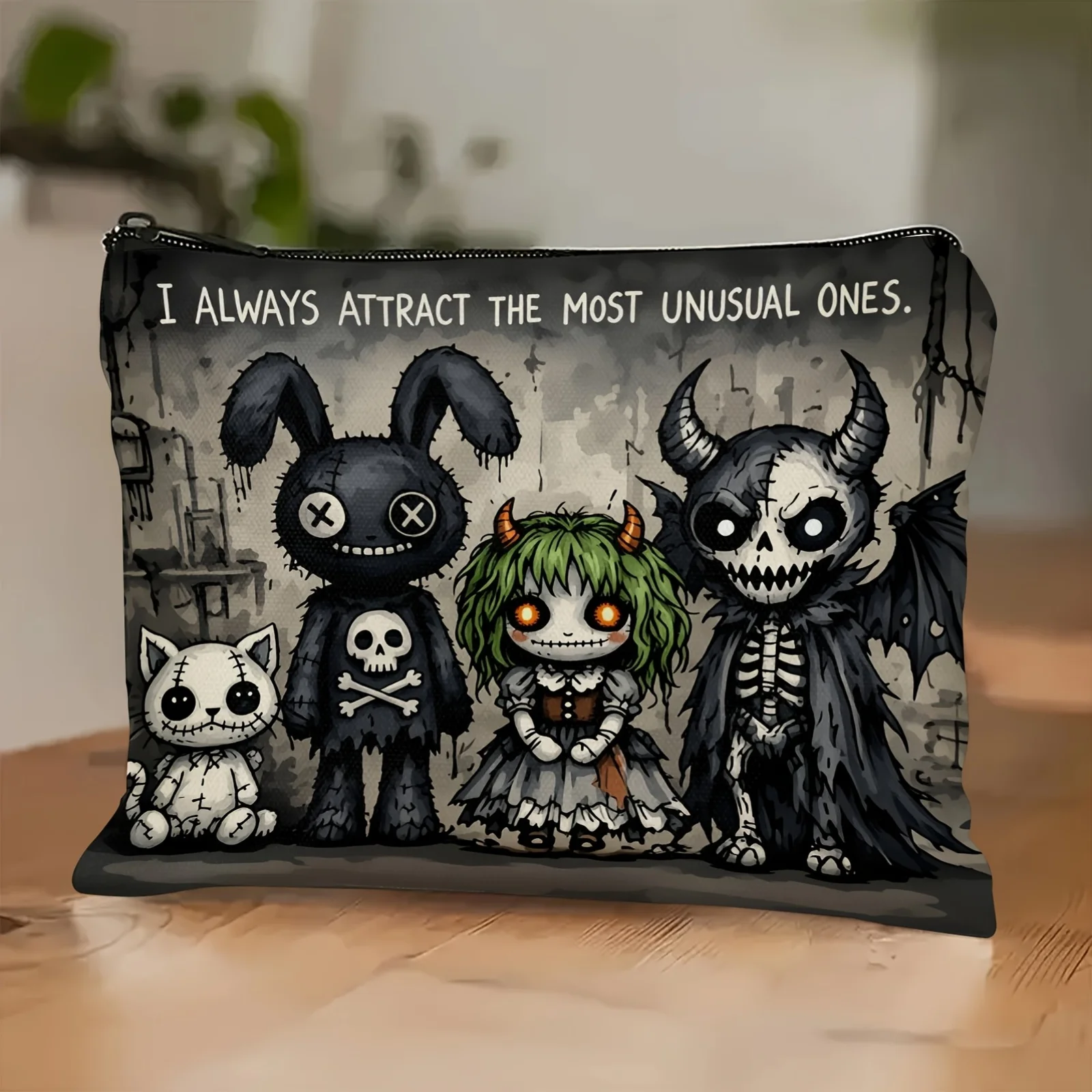 Unique and Adorable Doll Print Cosmetic Bag Multi-Functional Makeup Bag Toiletries, Sunscreen, Etc for Birthday Holiday Gifts