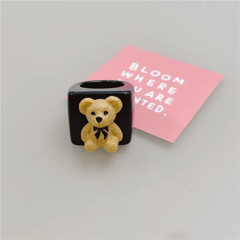 Funny Cute Bear Cartoon Animal Transparent Geometric Square Resin Acrylic Ring For Women Travel Party Vintage Jewelry Korean INS
