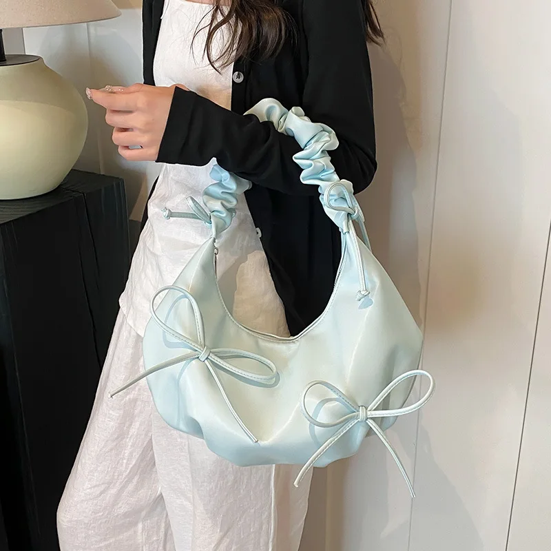 

Cloud-like Pleated Shoulder Bag Large Capacity Underarm Dumpling Purse Drawstring Bow Lightweight Soft Leather Crossbody Bag
