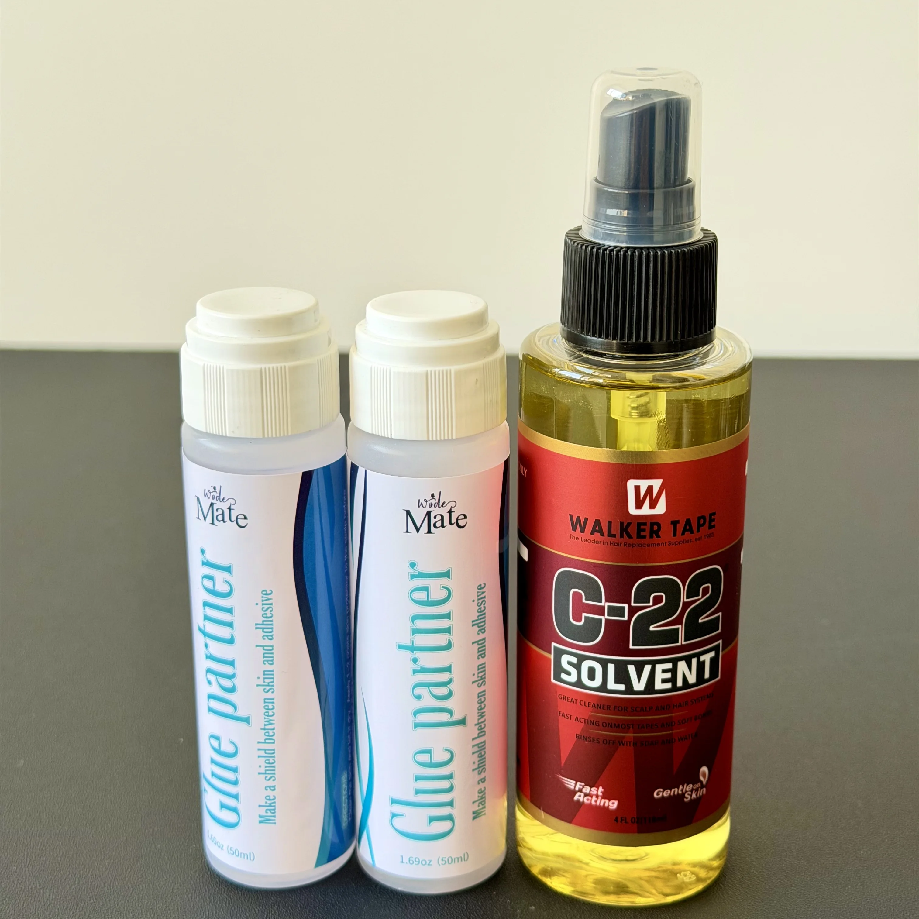 

Водостойкий защитный гель для кожи головы при нанесении париков, предотвращающий раздражение от клея и лент для париков и накладных волос