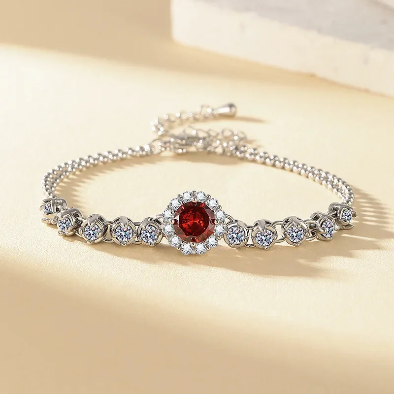 PT950 Luxury Fashion Multi-purpose Ultra-Shiny Full-Diamond Red Flower Hand Chain - Exquisite and Simple Design