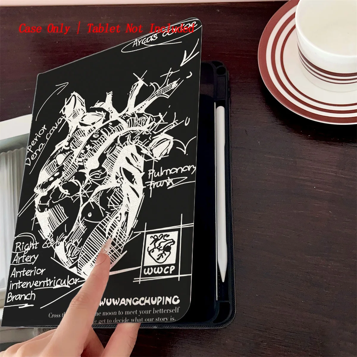 Chic Black Background + White Love Hearts iPad Case For Apple iPad Pro 11/12.9 Air 3/4 10.9 Inch Mini 6 Fashion Cover