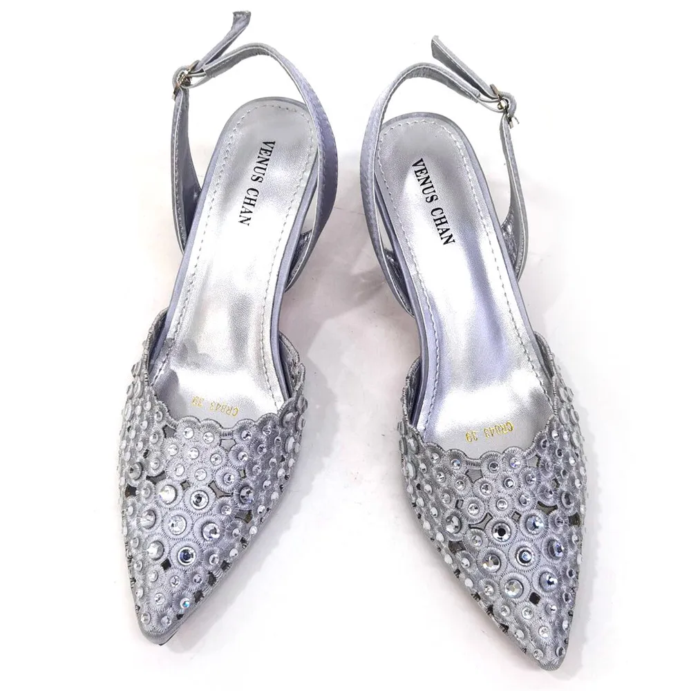 High Quality 2024 Design Silver Color Pointed Stiletto Simple Design Ladies Shoes And Bags Party Shoes Bag Friend Party Shoes