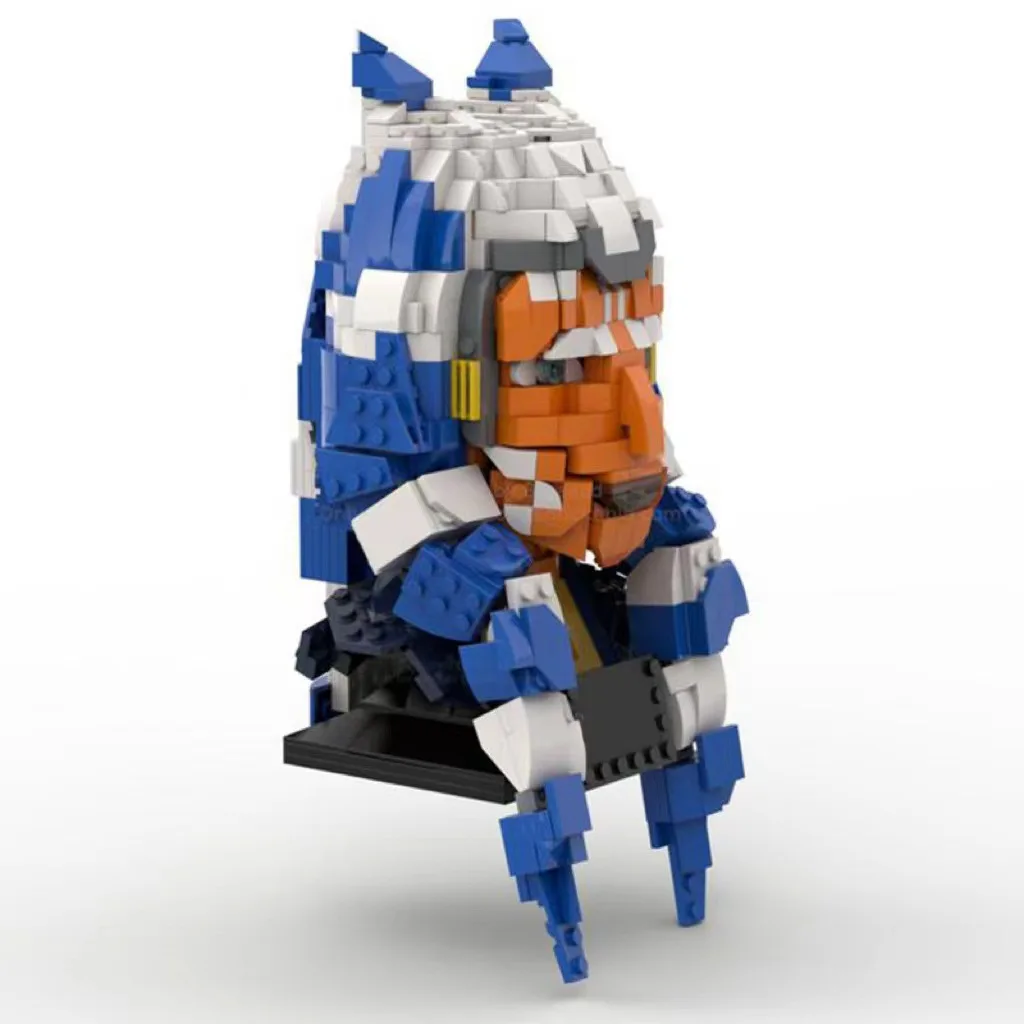 Sci-fi Pilot Full Face Helmet Building Blocks Space Warrior Head Mask DIY Bricks Collectible Desk Display Toy