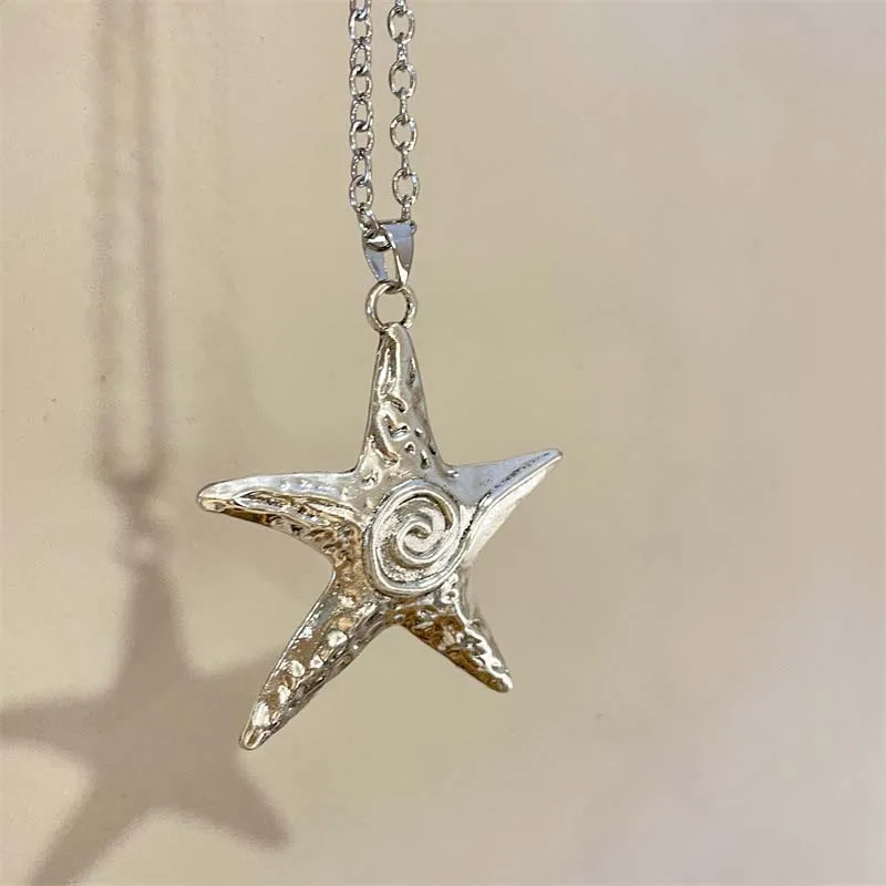 Exaggerated Metal Big Starfish Pendant Necklace for Women Gothic Hip Hop Silver Color Pentagram Star Chain Necklace Y2K Jewelry image 6