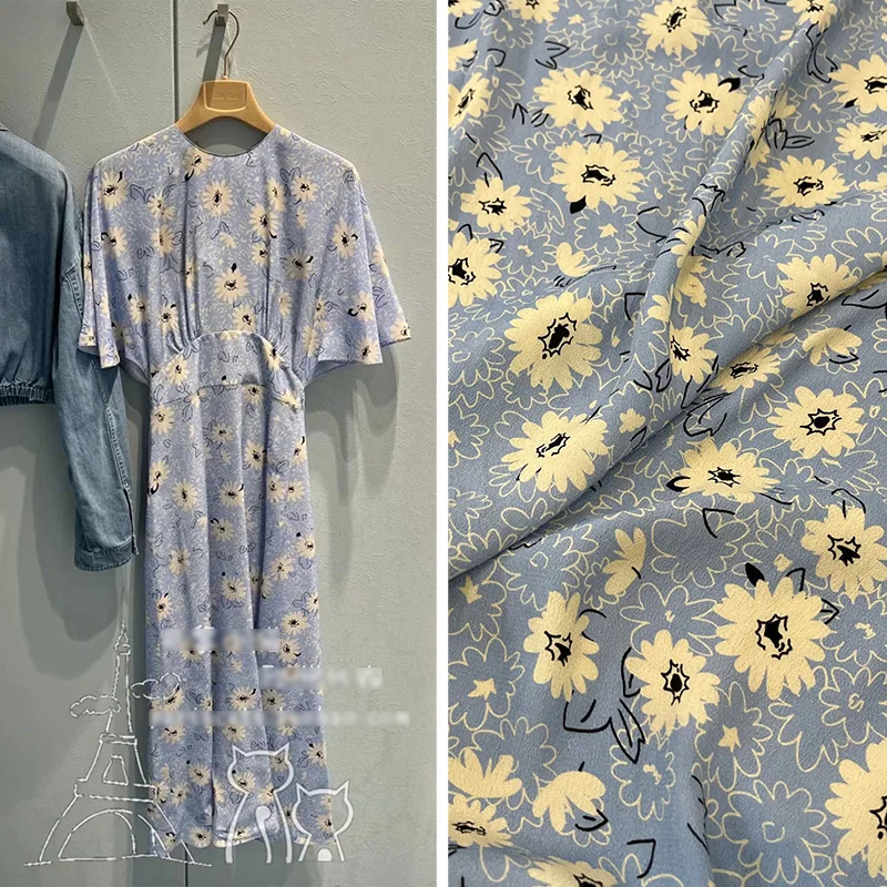 Spring and Summer New Show Pattern Fashion Rayon Blended Fabric Small Chrysanthemum Printing Fabric Handmade Clothing Materials