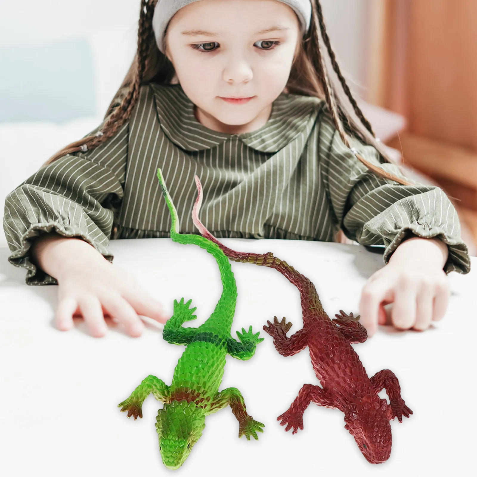 

4pcs Simulation Lizard Figurines Durable Realistic Modeling Plastic Decors L scape naments Animal Statues For Kids Garden