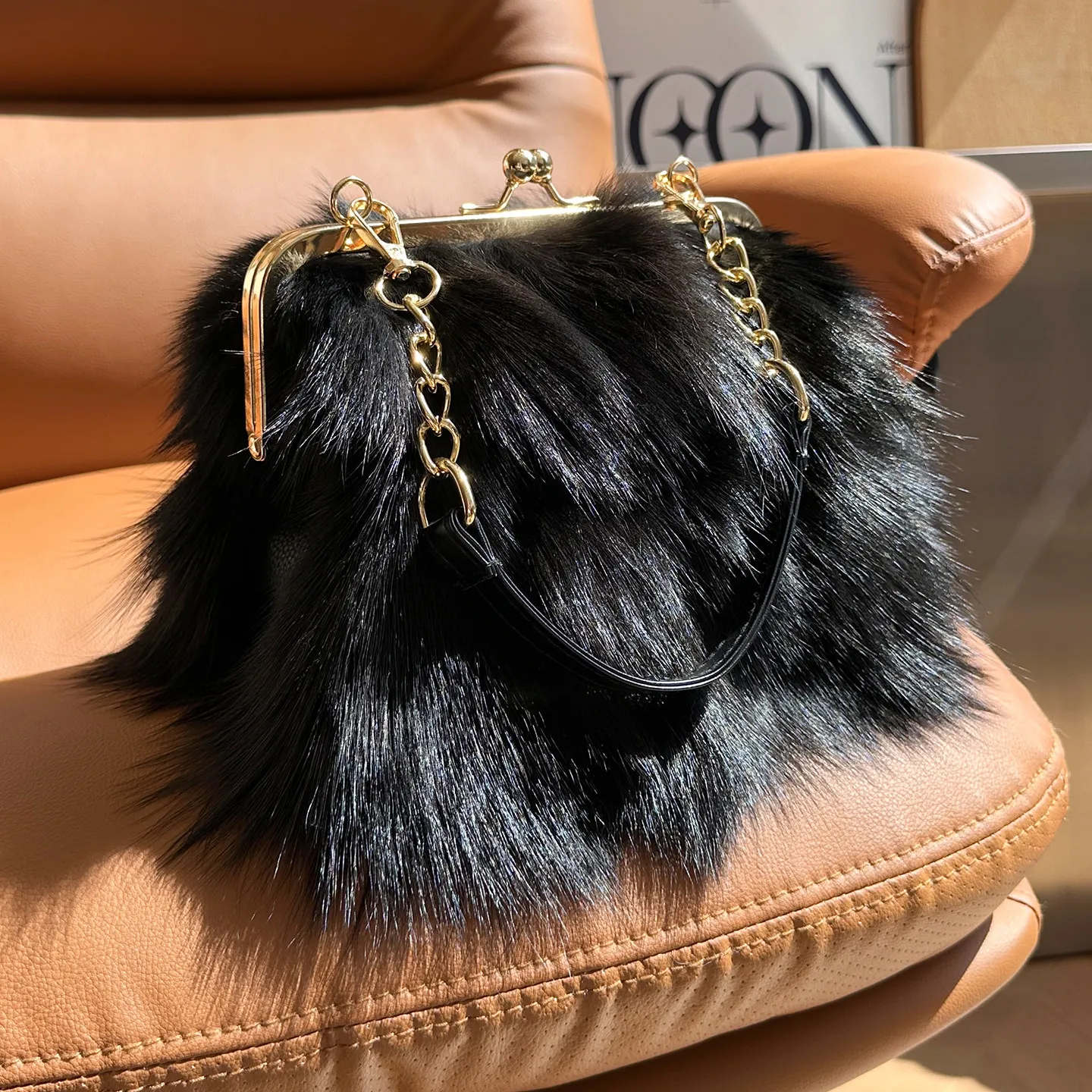 Ladies Luxury Genuine Fox Fur Handbag Natural Leather Evening Shoulder Bag Fashion Female Furry Elegant Premium Trendy Tote Bags
