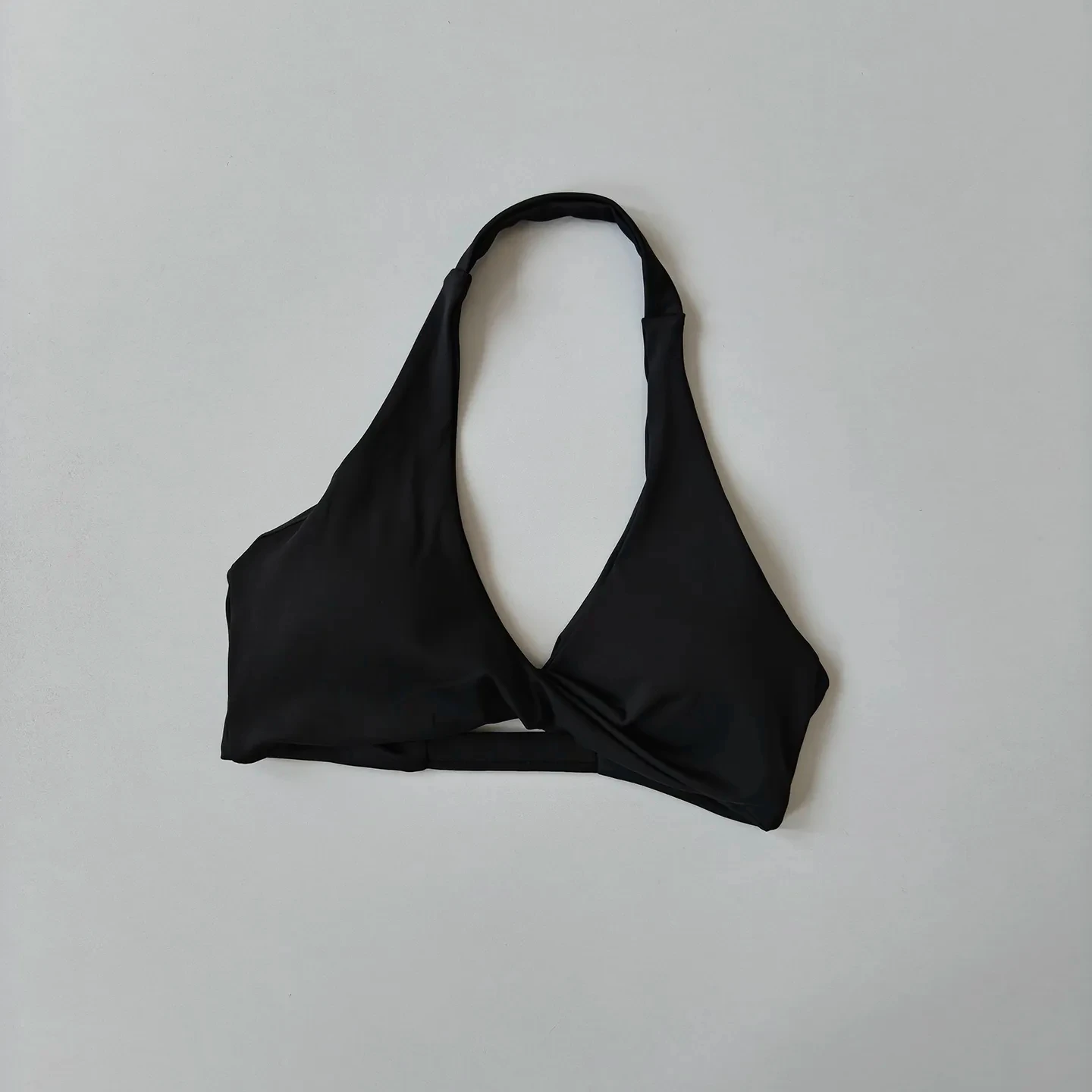 Sexy Neckband-BH, Neckholder-BH, Twist-Yoga-BH, Damen-Sport-BH, V-Ausschnitt, offener Rücken, gepolstertes Fitness-Top, Gym-Pilates-Top – Detail 8