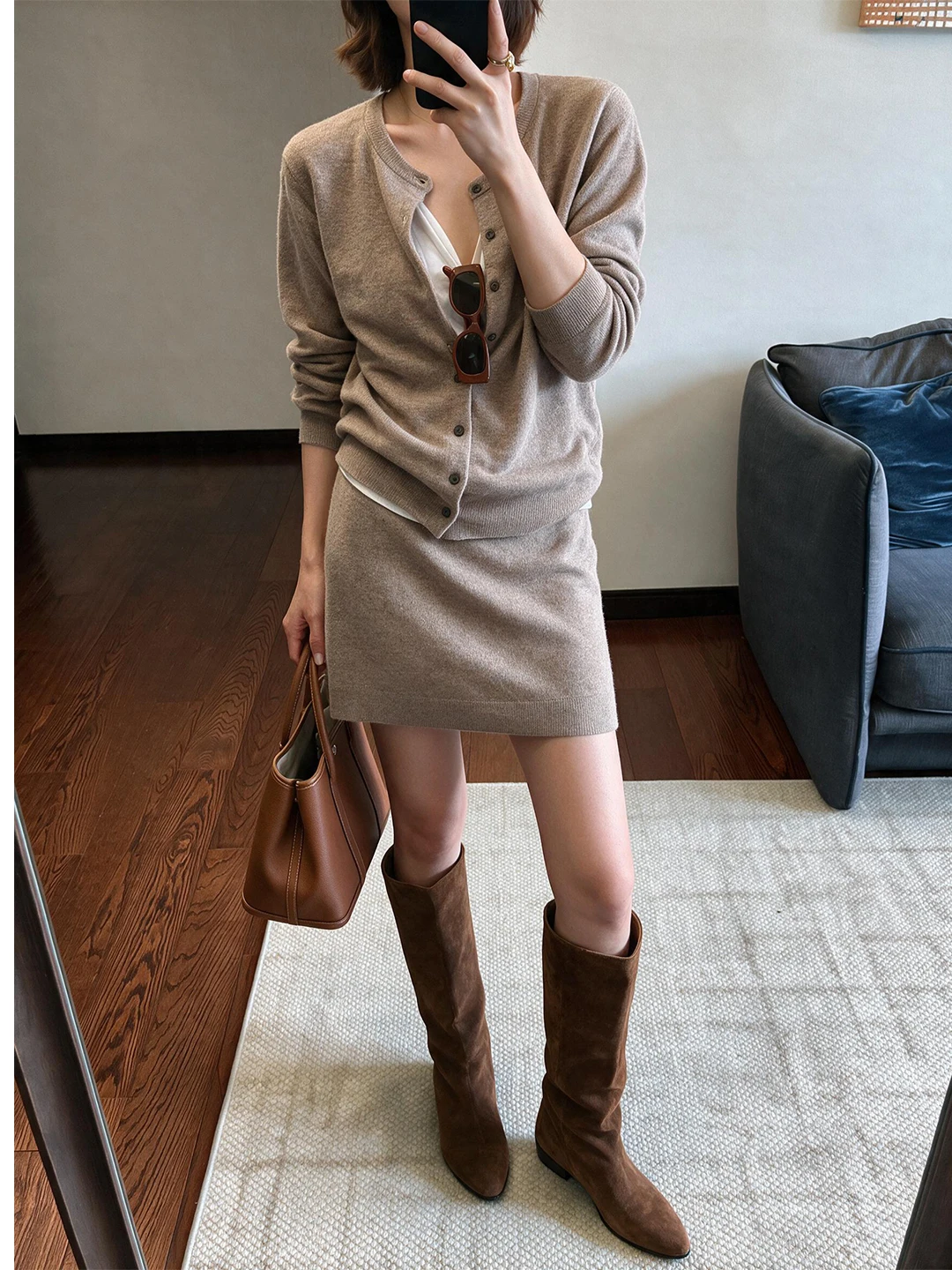 High-End Casual Knitted Set Women's Autumn Fashion Beautiful Open Cardigan Jacket Short Skirt Two-Piece Set Elegant Leisure S...