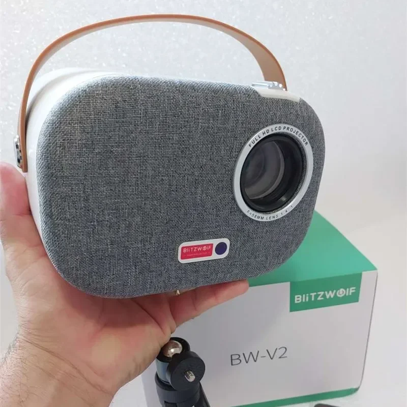 VR3 4K 1080, Ghi Hình Cực Nét, Giá Rẻ Nhất-BH UY TÍN Bởi TECH-ONE Máy Chiếu Mini Android 9.0 2.4G 5G Wifi 200ANSI 4K video Rạp Hát Tại Nhà Máy Chiếu Có Màn Hình LCD 3.5 Inch