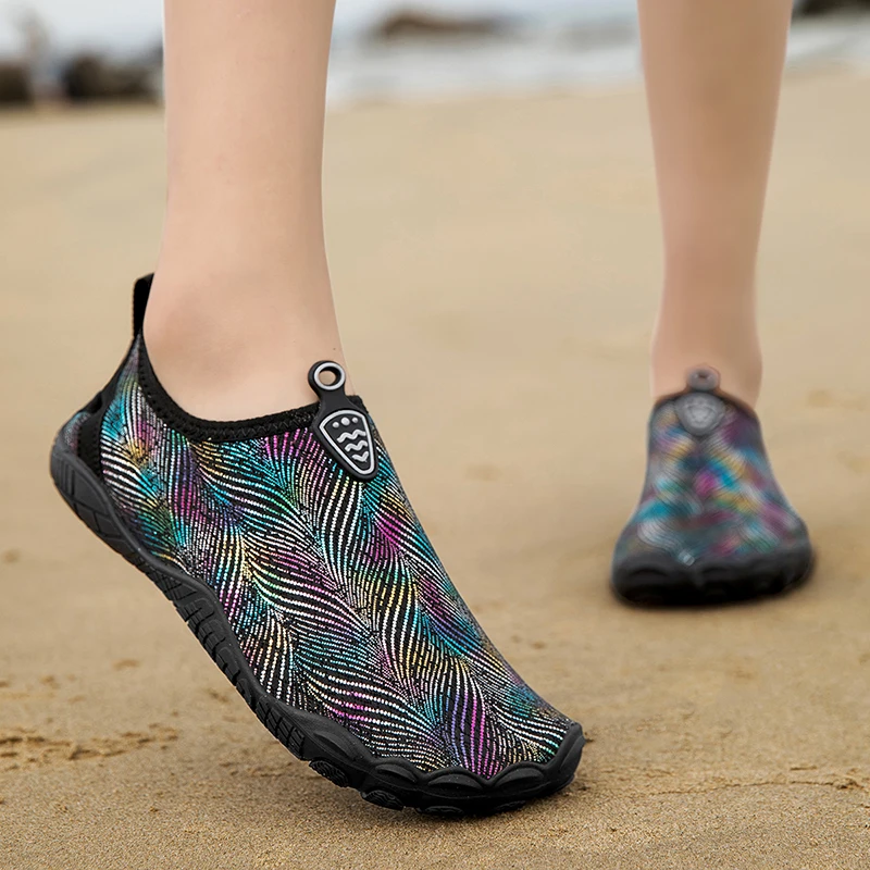 

Quick-Drying Water Shoes Summer Women Seaside Beach Sock Barefoot Aqua Shoes Outdoor Swimming Upstream Sports Diving Surfing