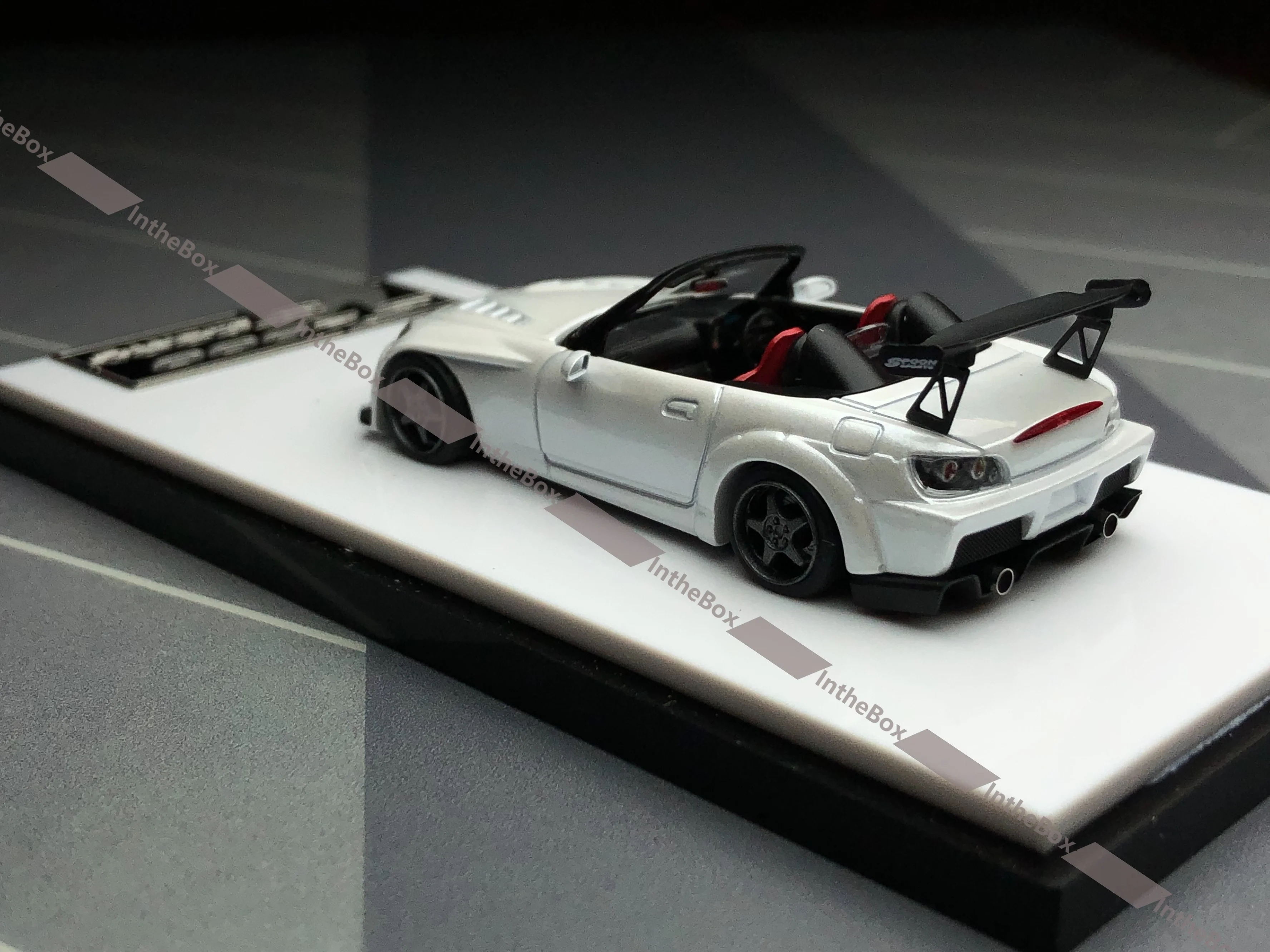 Modèle de voiture de sport de course en métal moulé sous pression, 1:64, cuillère blanche S2000