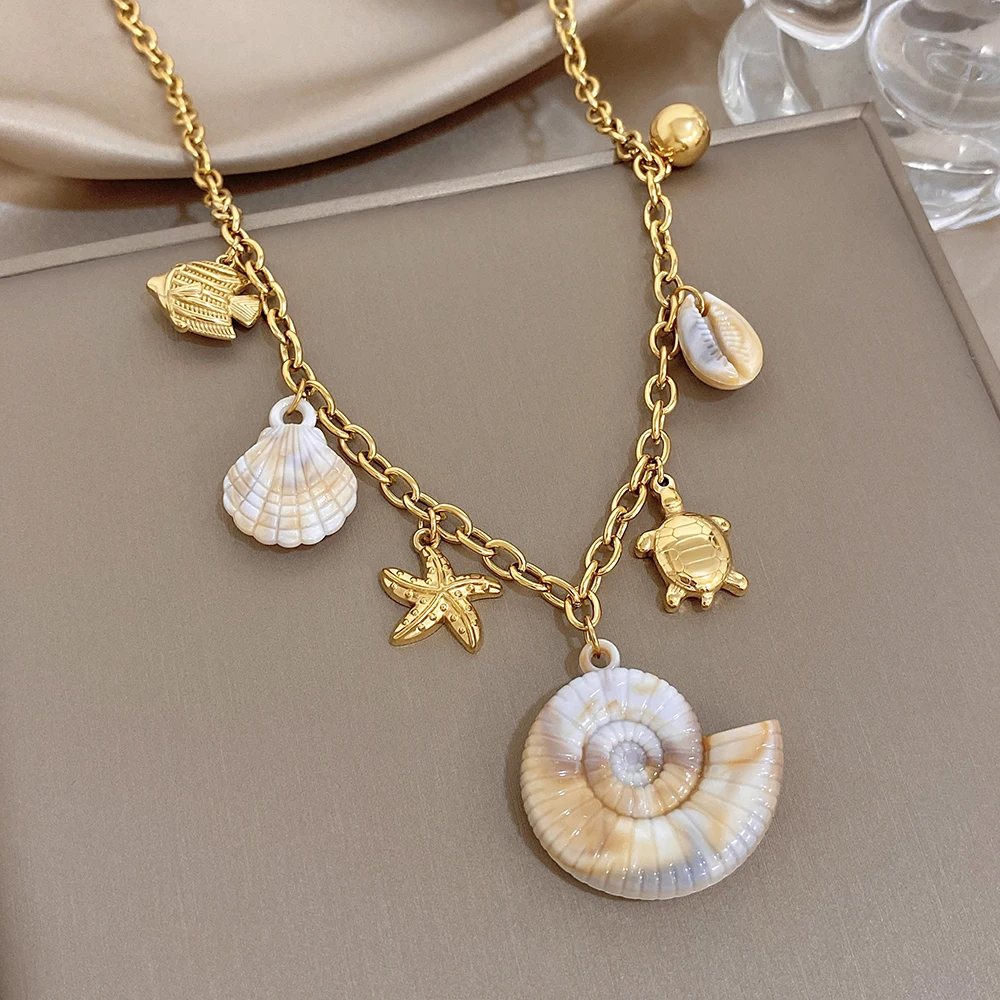 

Freetry Trendy Conch Scallop Fish Pendant Stainless Steel Necklace for Women Golden Waterproof Non Fade Necklace Summer Jewelry