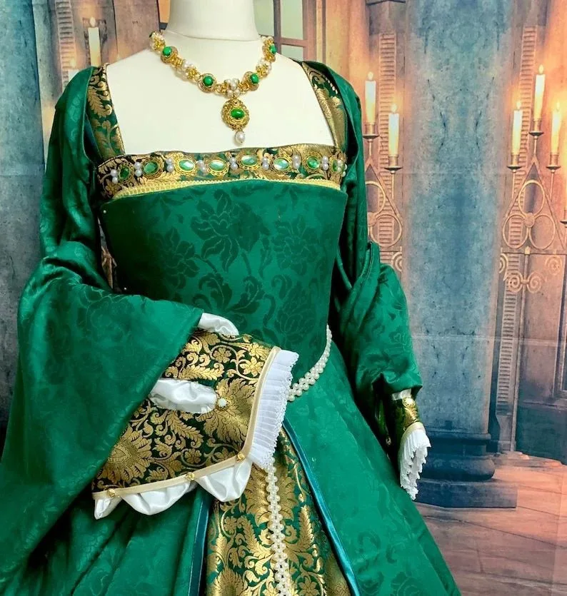 Medieval Anne Boleyn Ball Gown Dress Costume Tudor Period Queen Elizabeth Green Prom Dress Civil War Southern Belle Costume