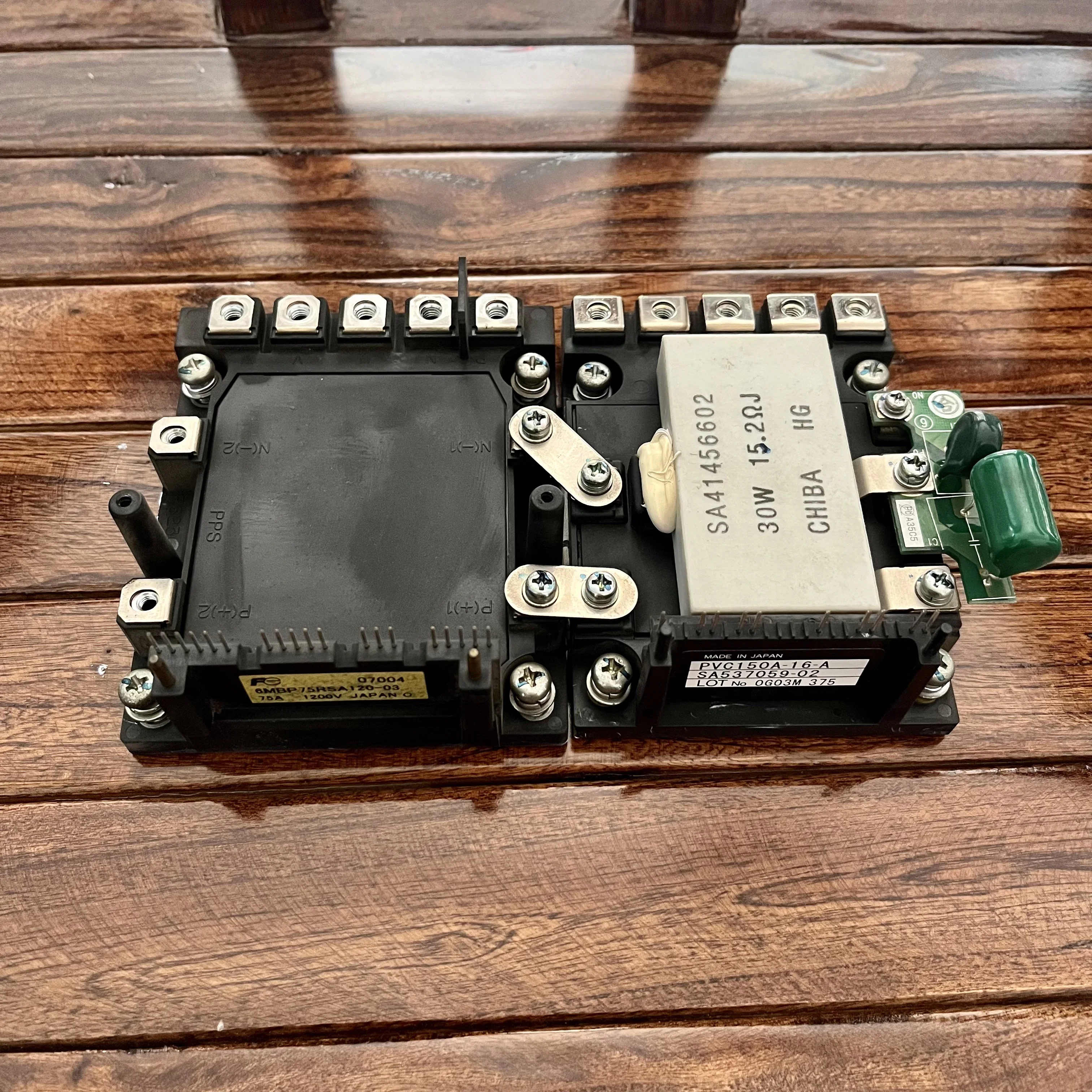 Módulo de ascensor Fuji LIFT inversor 11KW módulo PVC150A-16-A 6MBP75RSA120-50