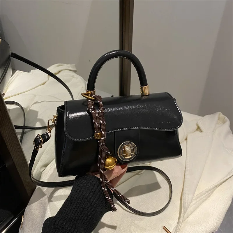 Portable Commuter Trendy Retro Versatile Multifunctional Shoulder Crossbody Bag