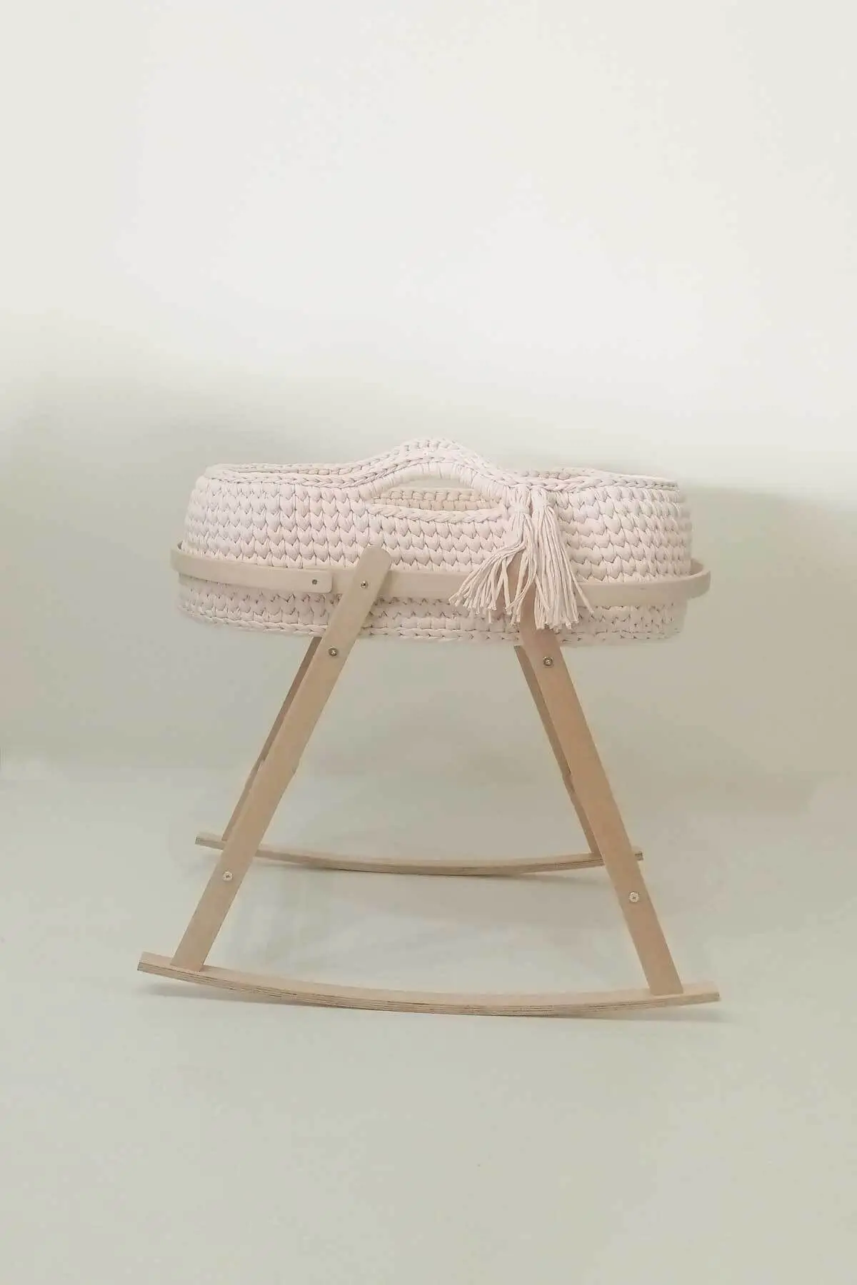 Standing Portable Mesh Stroller Crib-Powder Pink crib