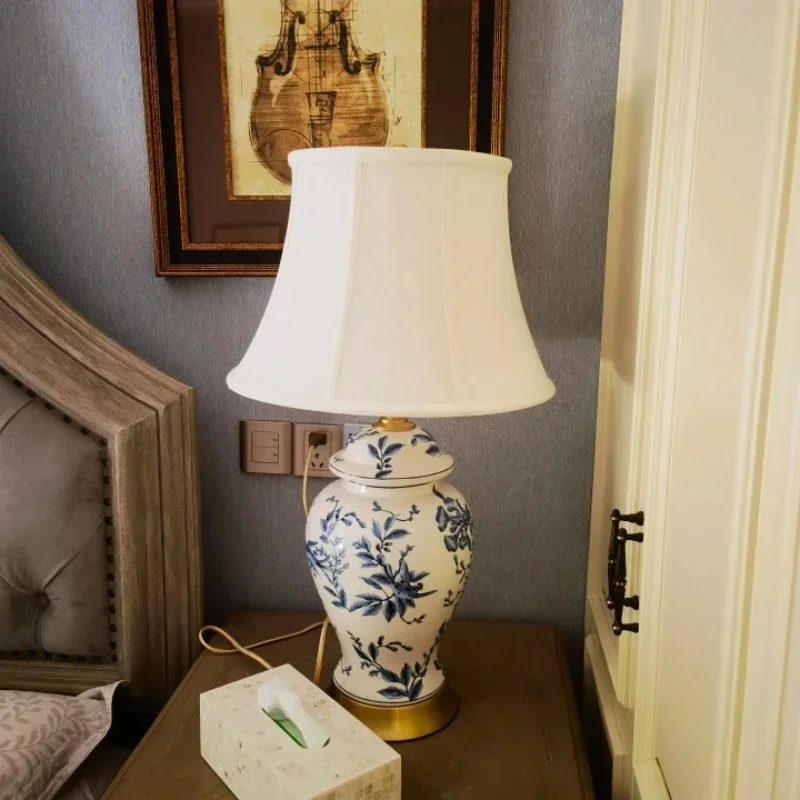 SANDYHA Chinese Ceramic Table Lamp Bedroom Night Stand Led Light Study Lighting for Living Room Decor Home Pattern Fabric Design
