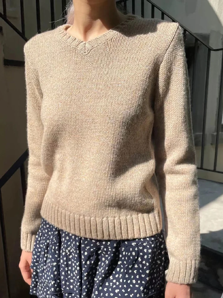 

Vintage Khaki V Neck Knitted Sweaters Women Sweet Cotton Colourful Thread Long Sleeve Pullovers Sweater Harajuku Cute Slim Tops