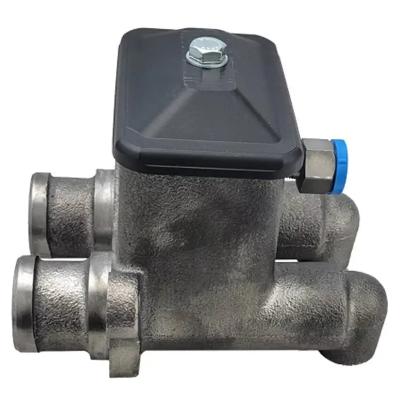 Tractor 8000, 9000, 8600, 9600 Brake Master Pump