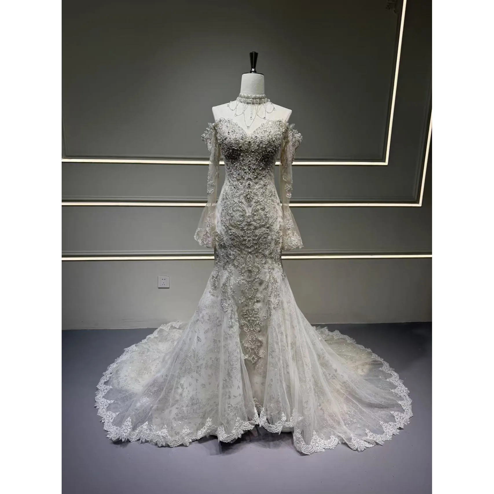 Exquisite Mermaid Evening Dress Sparkling Crystal with Beading Pearls Long Sleeves Lace-up Back Court Train Bridal Gown Real Pic