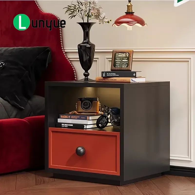 Nordic Modern Bedside Table Simple Cute Nightstand Exquisite Glamour Bedroom Furniture Versatile Storage for Living Room Home