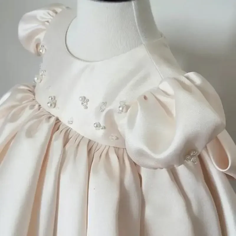 2025 Birthday Dresses Girl 1 Year Kids Beading Elegant White Dress Toddlers Princess Flower Girl Ball Gown for Wedding Parties