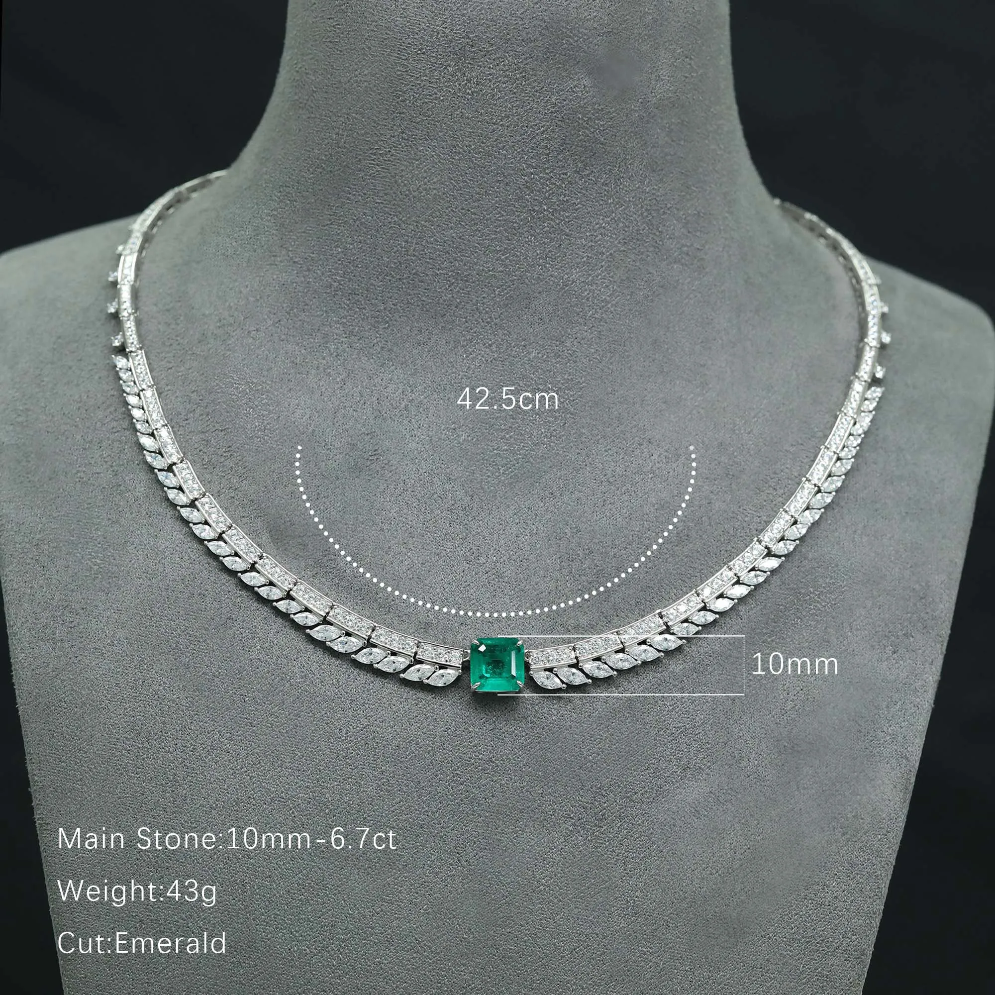 Luxury Emerald Cut Artificial Emerald Necklace Art Deco 925 Sterling Silver Fine Jewelry for Women's Wedding Evening Party Gifts