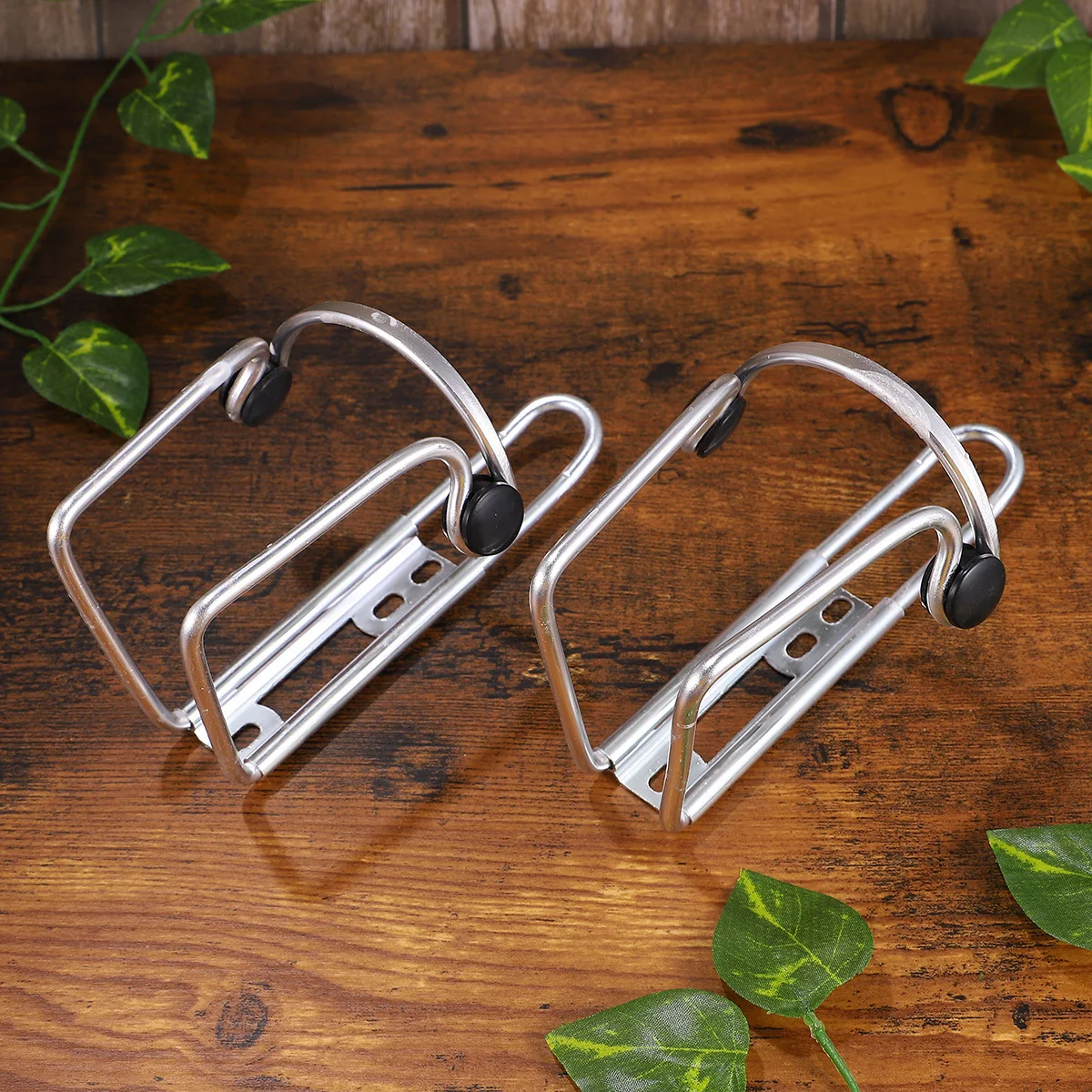 

2Pcs Cycling Aluminum Alloy Water Bottle Rack Outdoor Bike Drink Holder Mount Bracket Cage Front Frame Support Fixation Silver