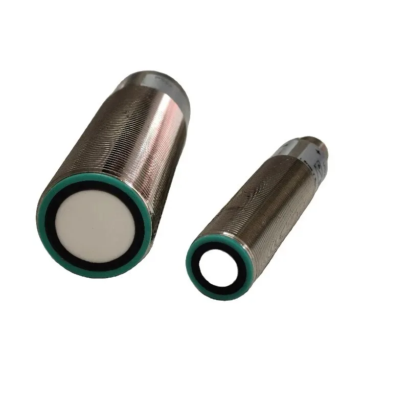 UM600 Metal Tube Ultrasonic Sensor with 4-20mA Analog Output 0-50mm Detection Distance for Thread Mounting