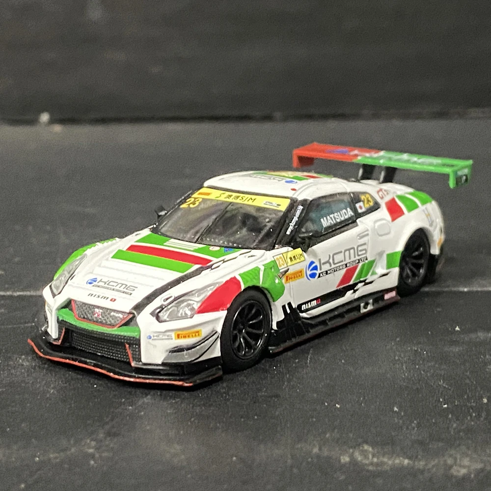 

Diecast MINIGT 1:64 Scale Nissan NISMO GT3 No. 593 Alloy Car Model Collectible Toy Gift Souvenir Display Ornament