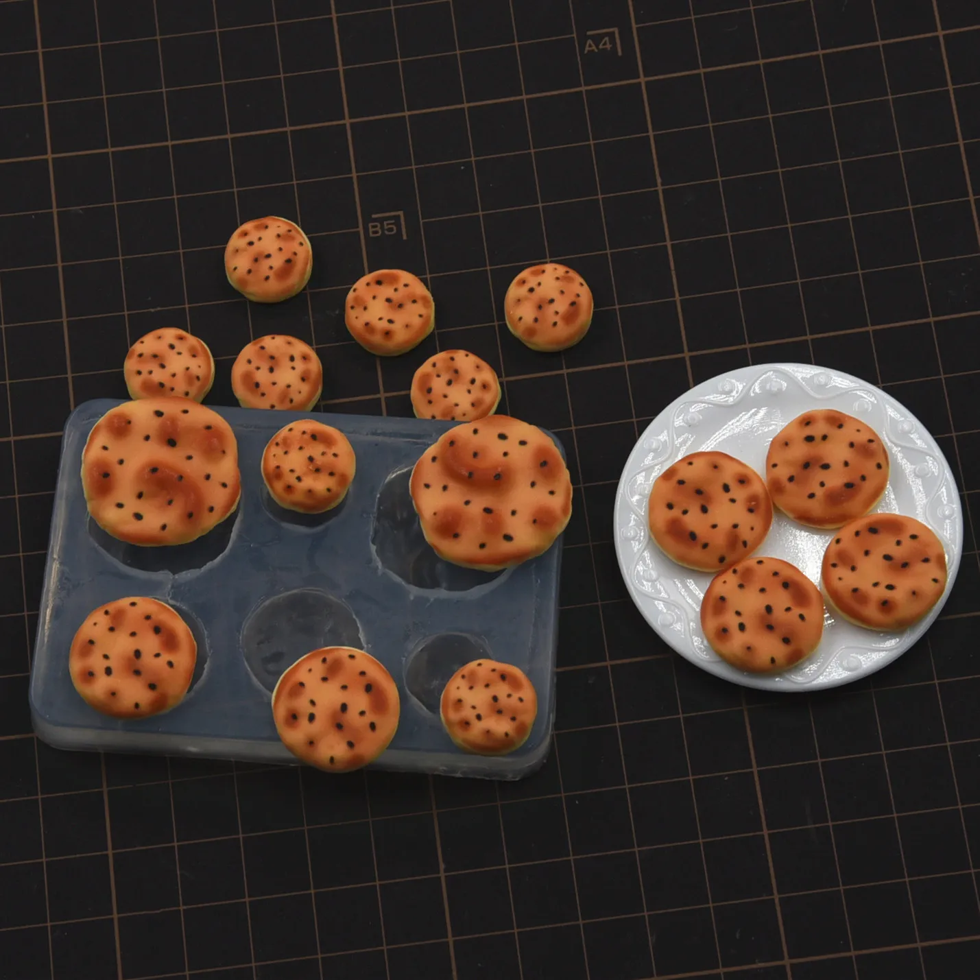 

Mini Silicone Baked Biscuit Molds for Resin Clay Handcraft DIY Reusable Cookie Cutter Molds